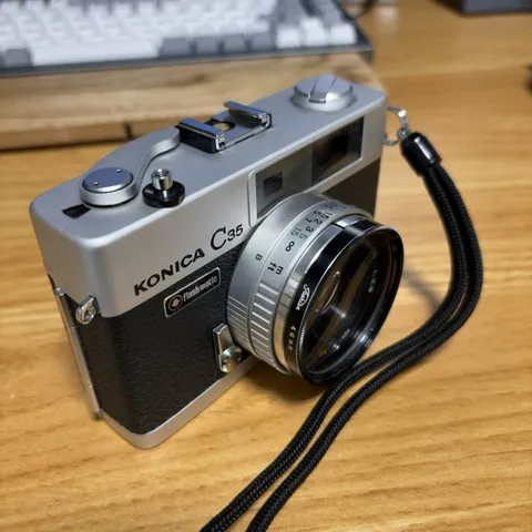 KONICA C35 Flashmatic